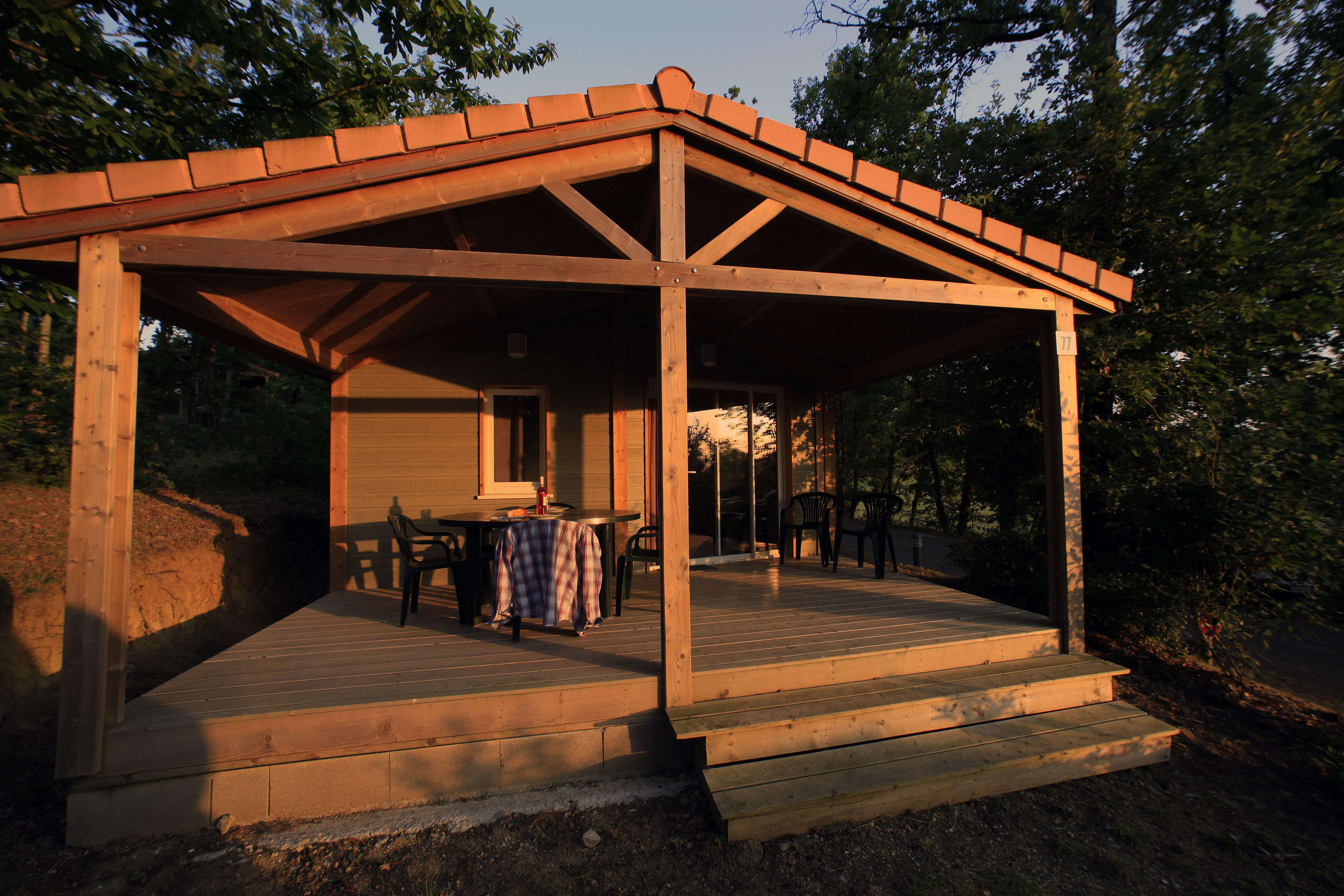 Holiday park Terres De France - Les Hameaux Des Lacs Monclar-de-Quercy