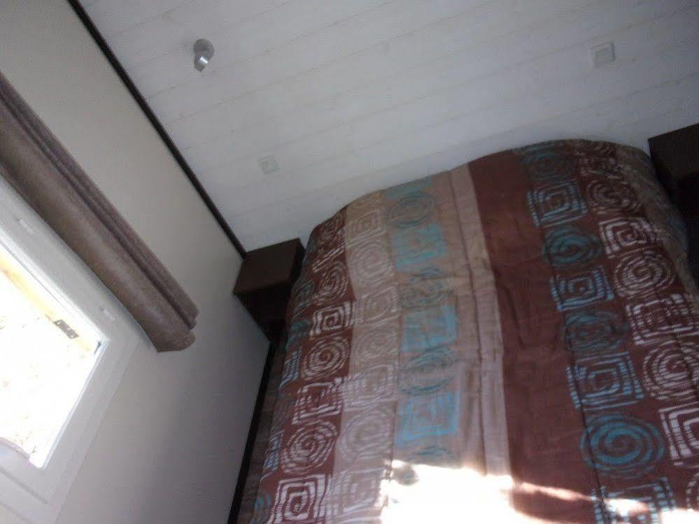 Holiday park Terres De France - Les Hameaux Des Lacs 2*